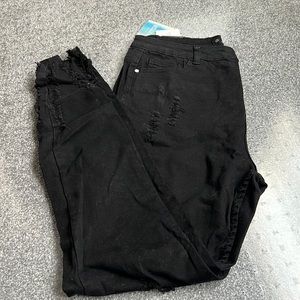 New Black distressed Missguided denim jeans